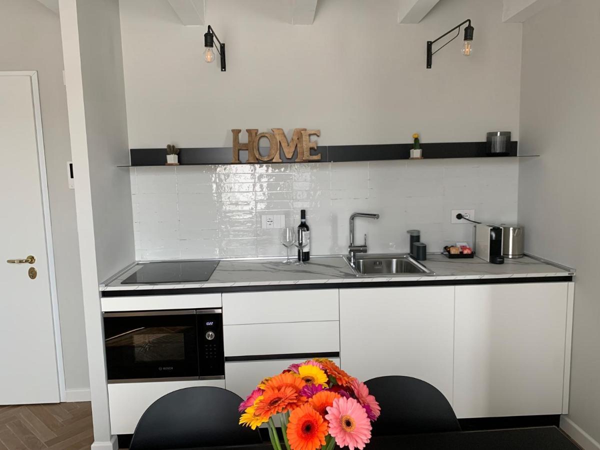 Homethirtyfour เวโรนา ภายนอก รูปภาพ